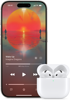 Ein iPhone neben AirPods Pro im Ladecase, das Case ist geöffnet